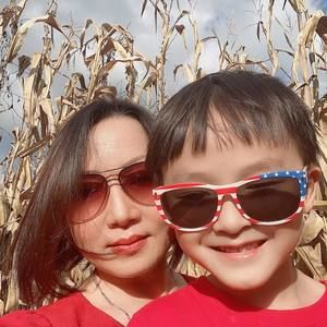 Meet your Posher, Hannah